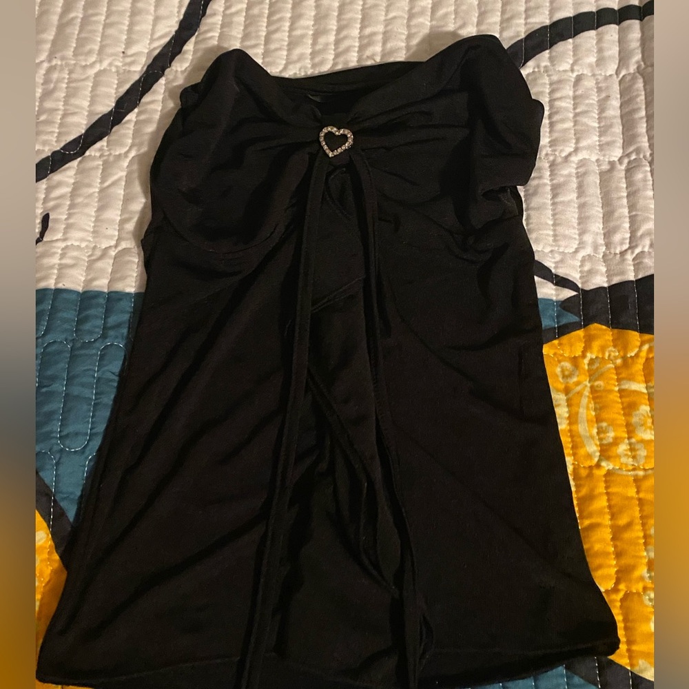 shien halter top used once in really good condition